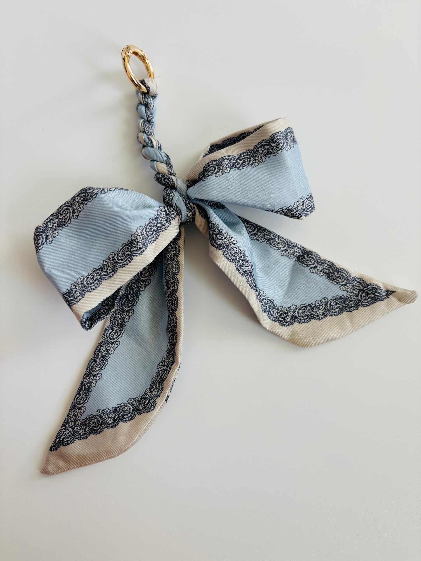 Pretty Tied Up Accessories