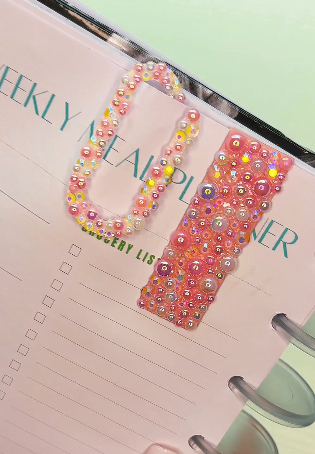 Pink BlingMag– Magnetic Bedazzled Bookmark