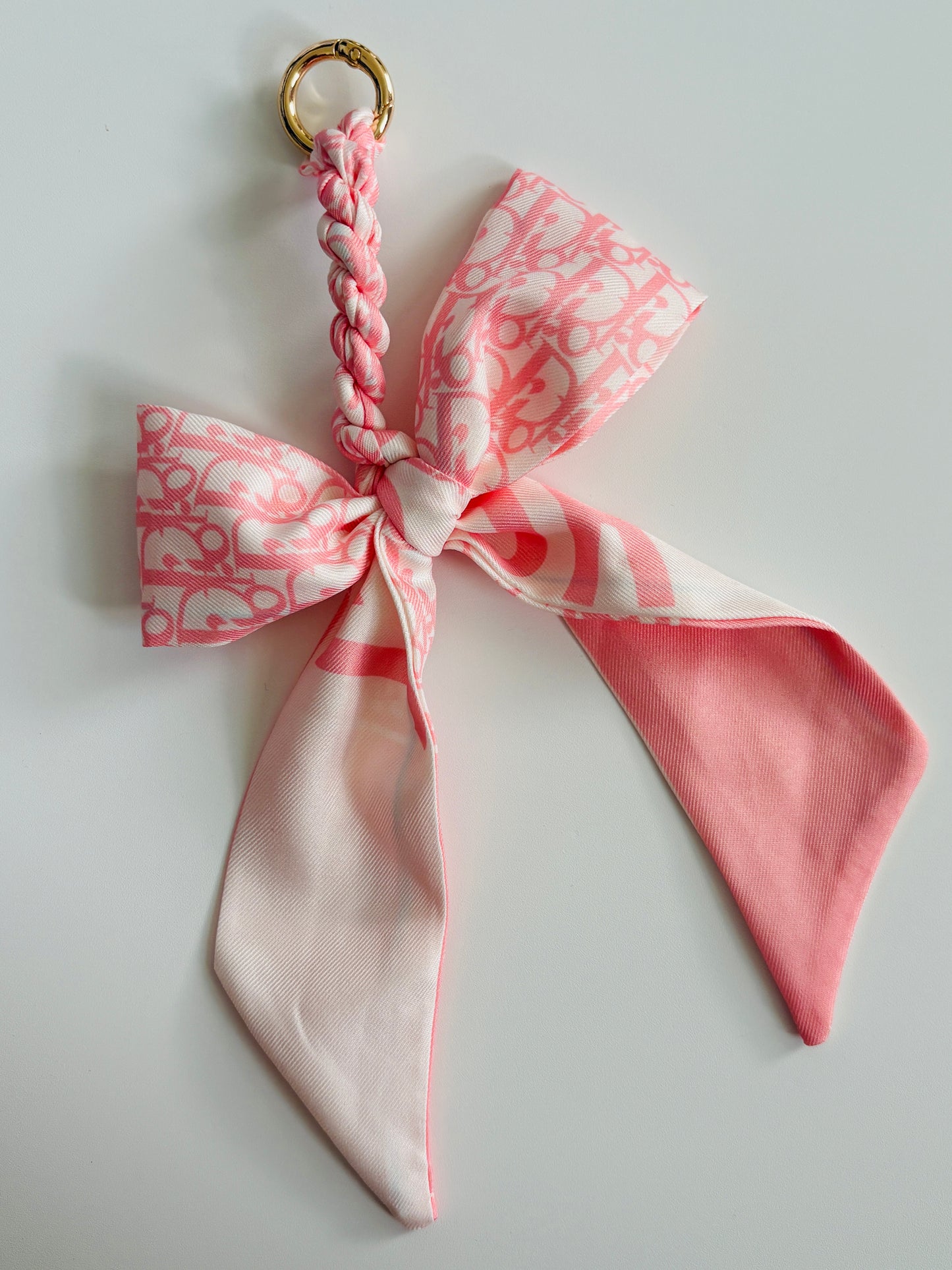 Pretty Tied Up Accessories
