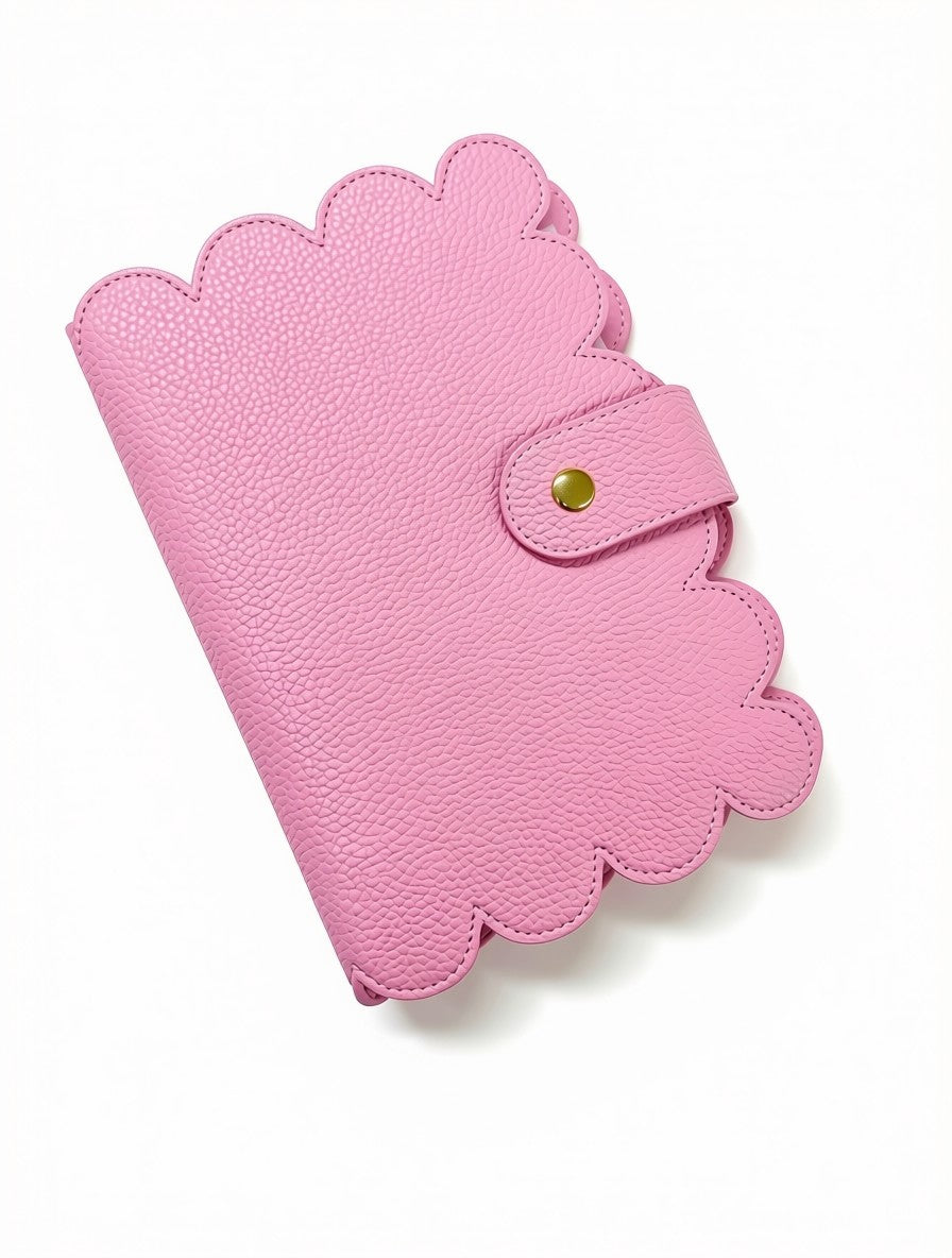Kimmy - Scalloped Binder