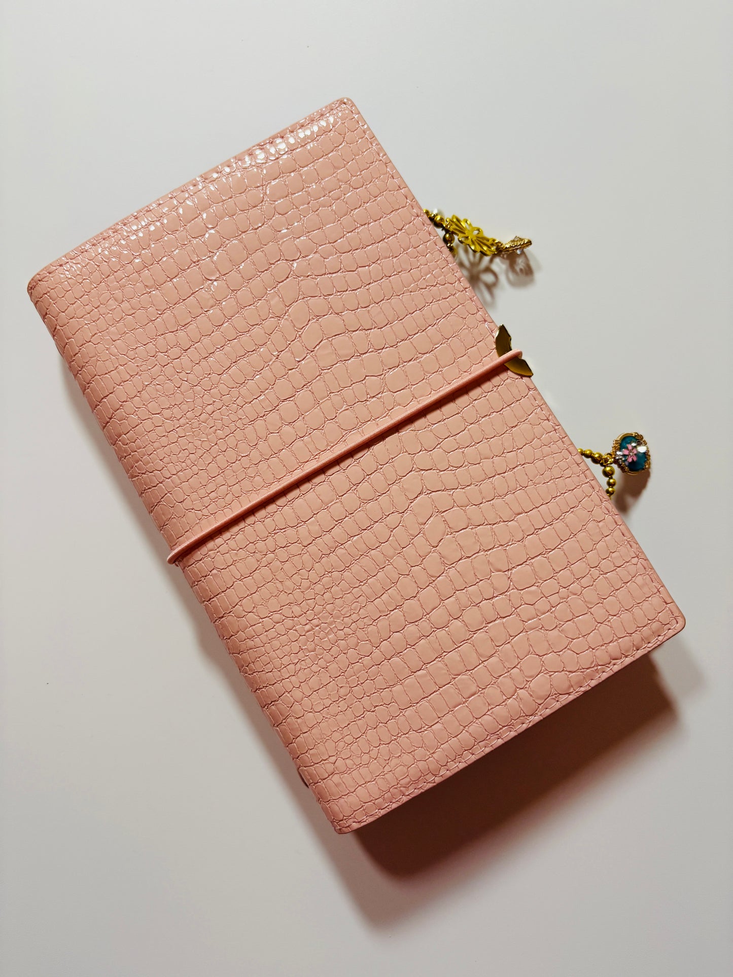 Mia- Luxe A6 Slim Binder