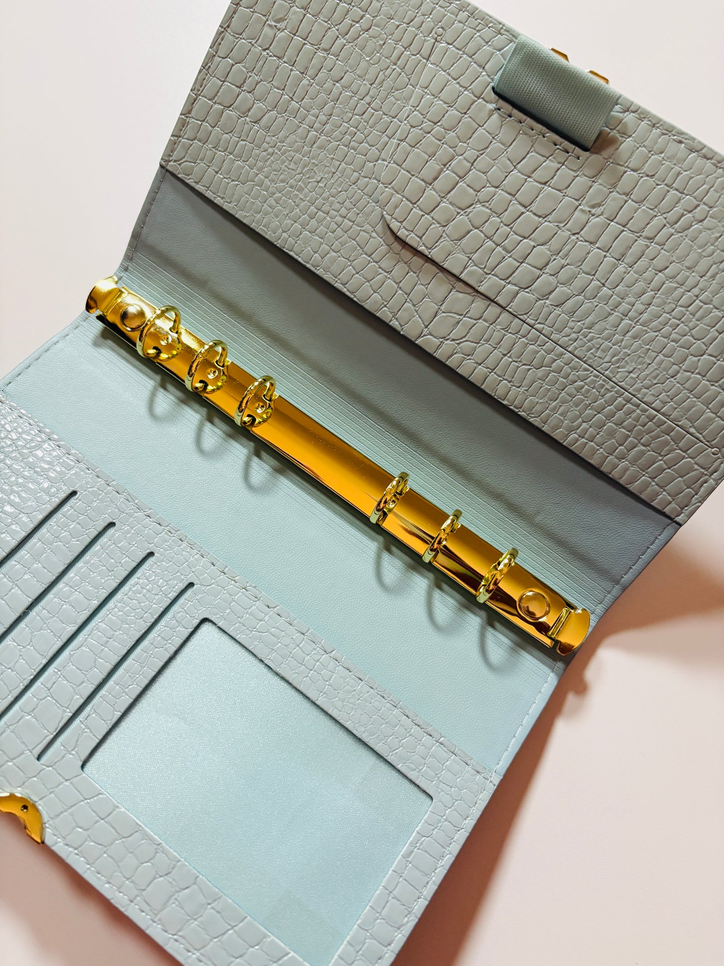 Mia- Luxe A6 Slim Binder