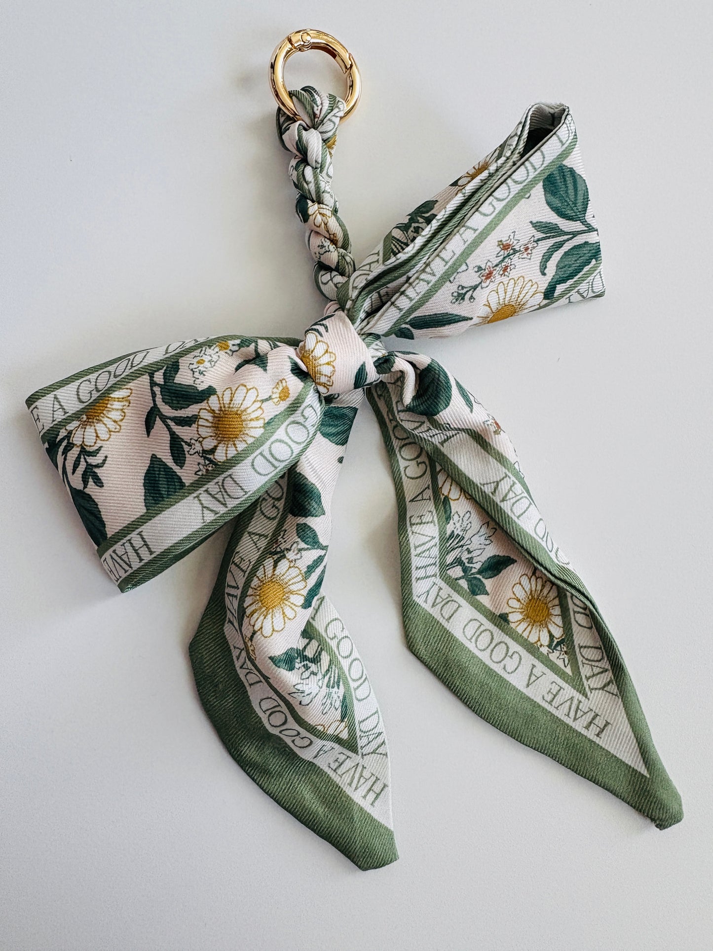 Pretty Tied Up Accessories