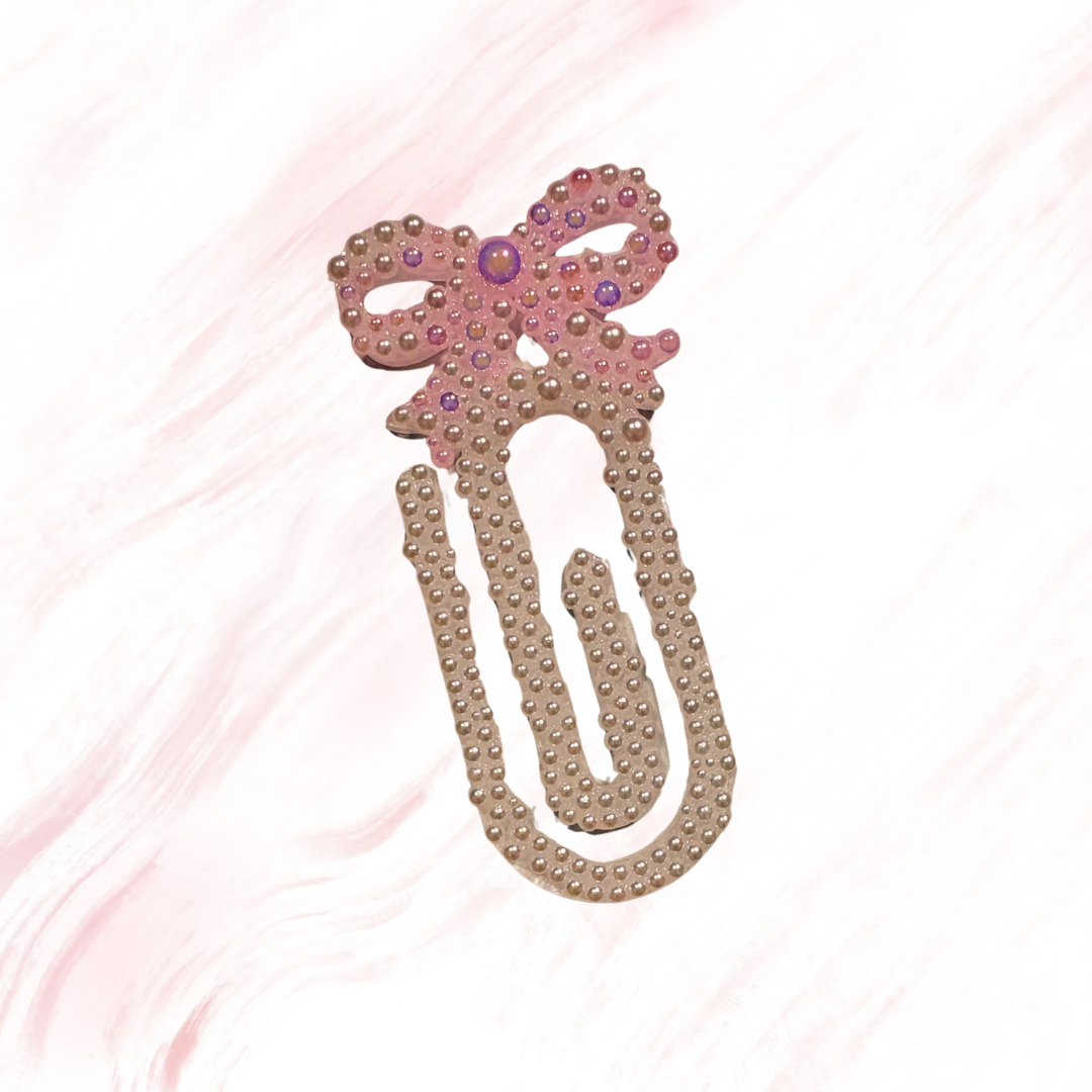 Pretty in Pearls - Jumbo paperclip